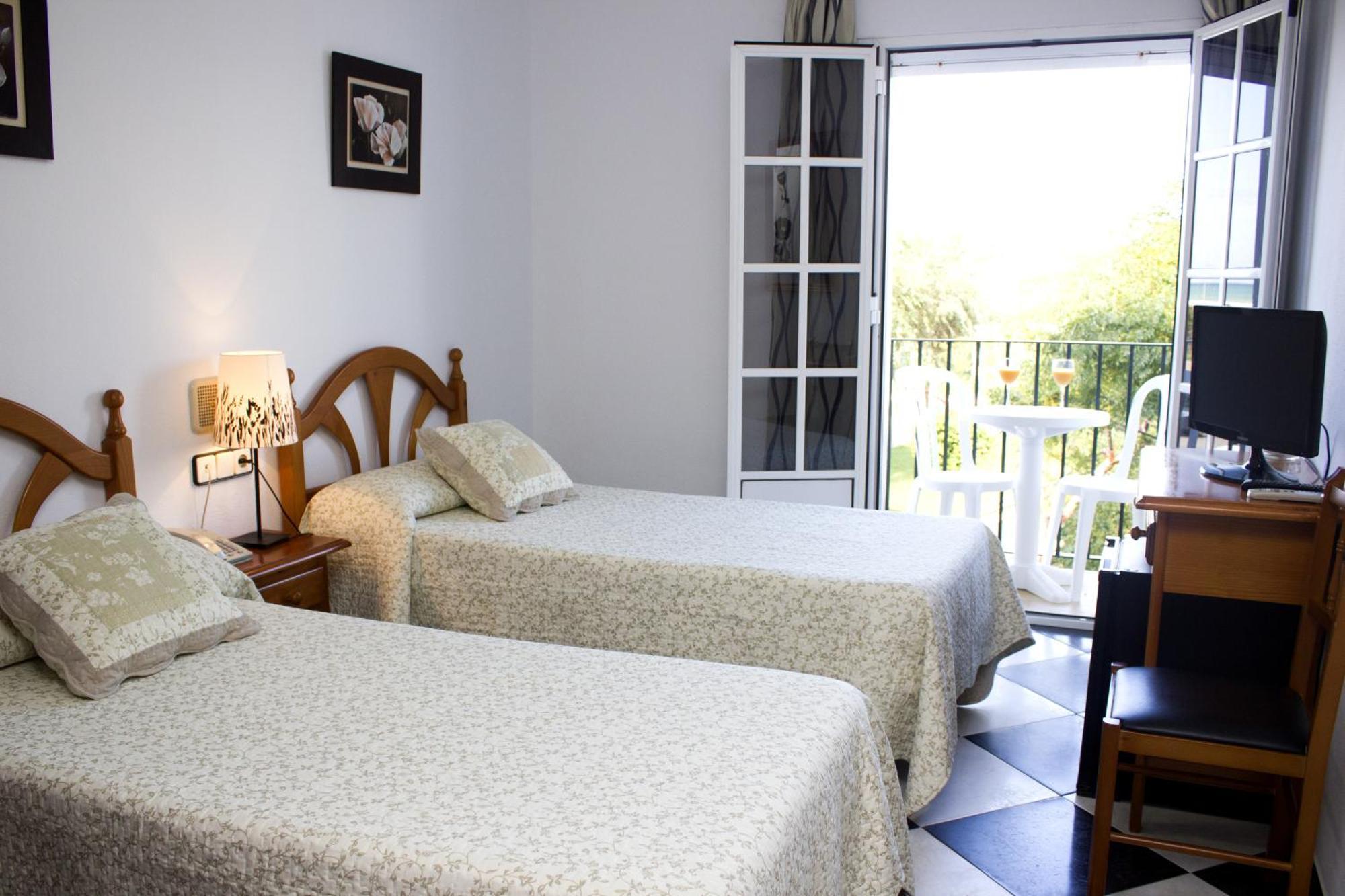 Twin Room Sea View