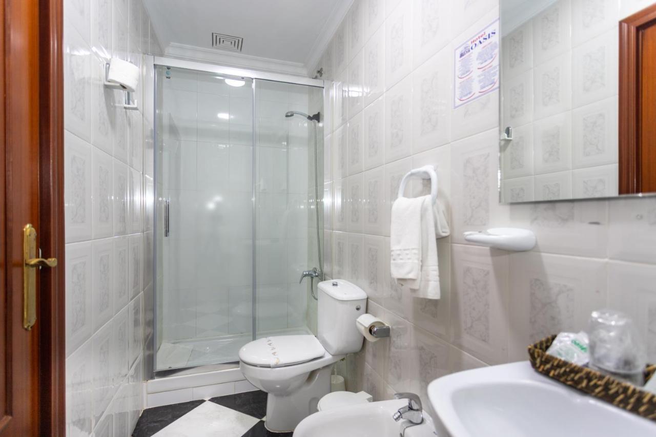 Single Room Bathroom